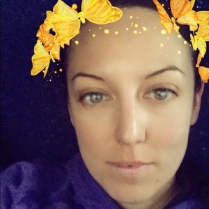 Meet your Posher, Maeve